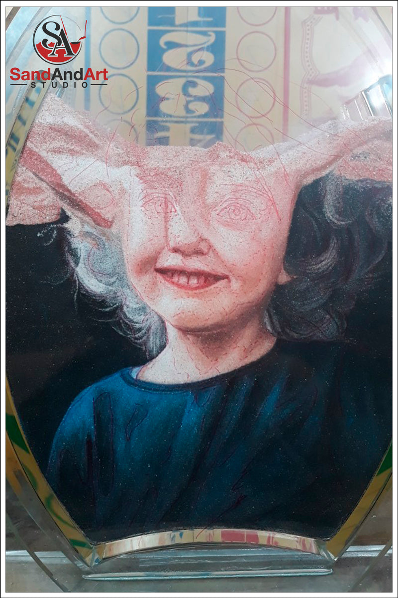 PAINTING A SAND PORTRAIT FROM A PHOTO - Sand Paintings From Photos ...